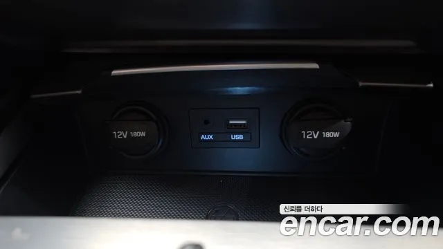 Hyundai Genesis 2016 thumb 5
