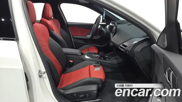 BMW 1 серии 2025 thumb 11