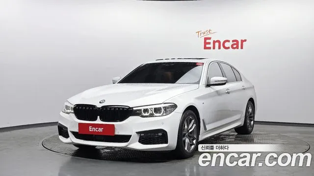 BMW 5 серии 2017 thumb 5