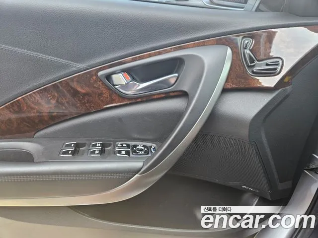 Hyundai Aslan 2015 thumb 4