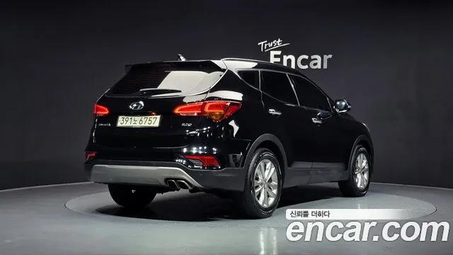 Hyundai Santafe 2018 thumb 2