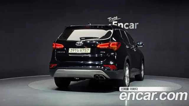 Hyundai Santafe 2018 thumb 4
