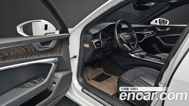 Audi A6 2021 thumb 12