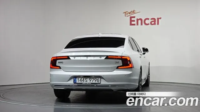 Volvo S90 2024 thumb 6