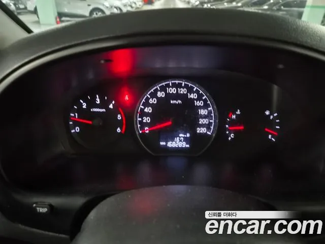 Hyundai Staria 2016 thumb 12