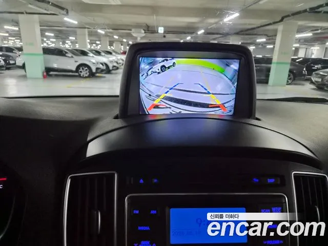 Hyundai Staria 2016 thumb 3