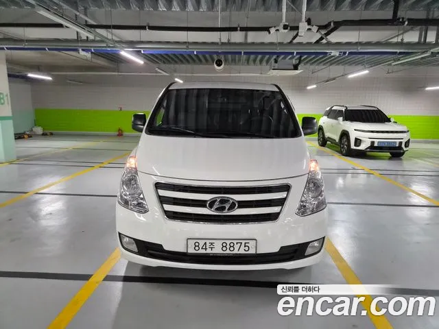 Hyundai Staria 2016 thumb 7