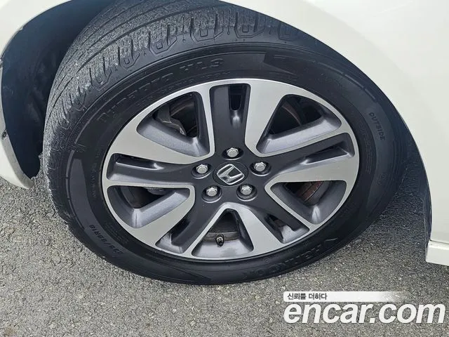 Honda Odyssey 2016 thumb 7