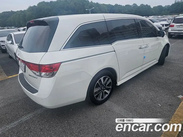 Honda Odyssey 2016 thumb 3