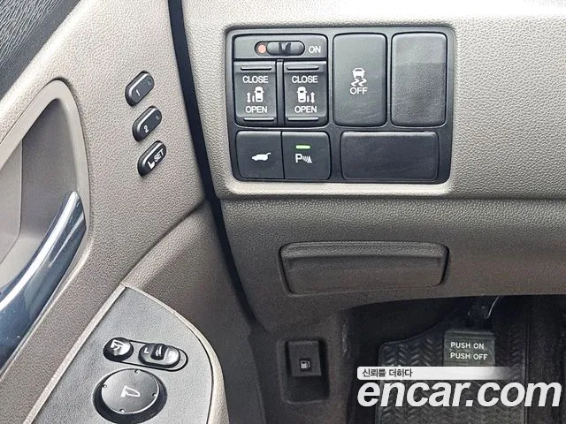 Honda Odyssey 2016 thumb 11