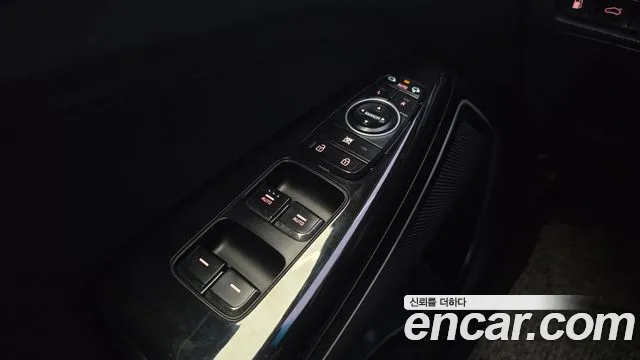 Kia K7 2016 thumb 9