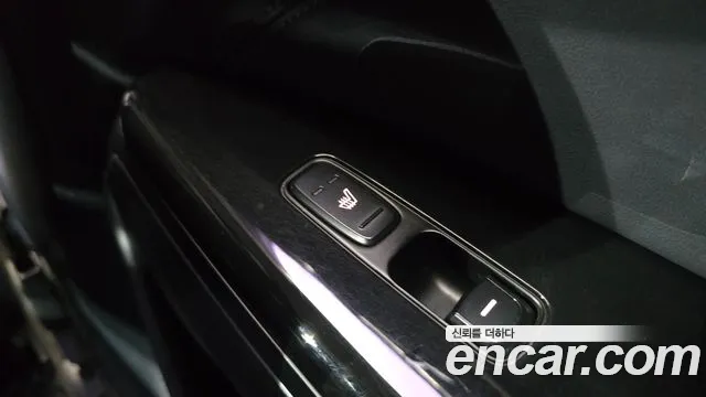 Kia K7 2016 thumb 4