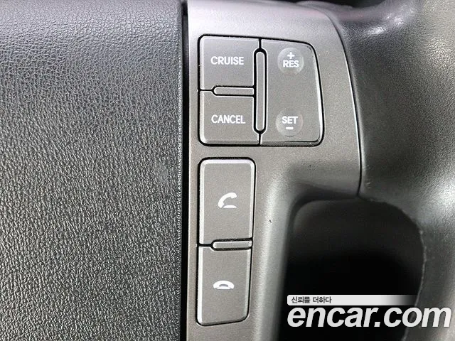Hyundai Staria 2018 thumb 2
