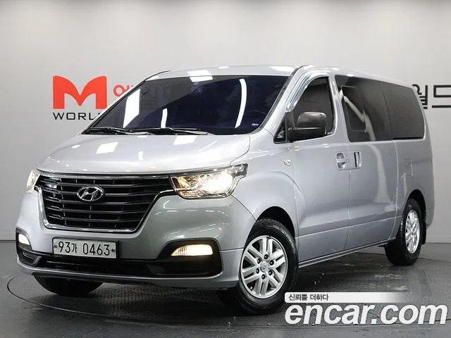 Hyundai Staria 2018 thumb 5