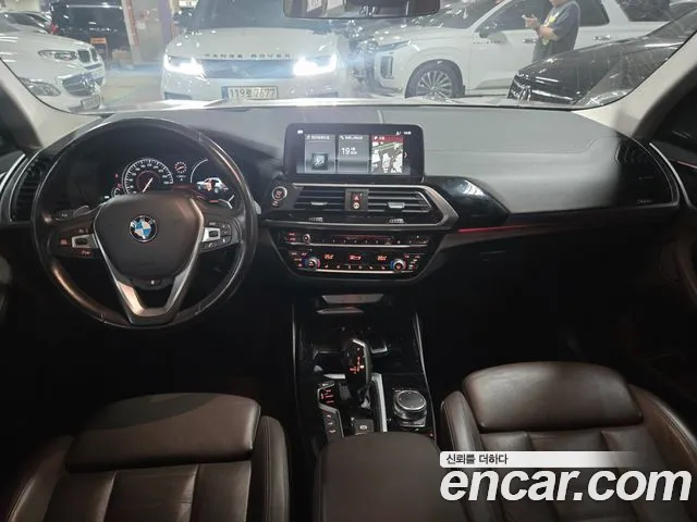 BMW X3 2018 thumb 10