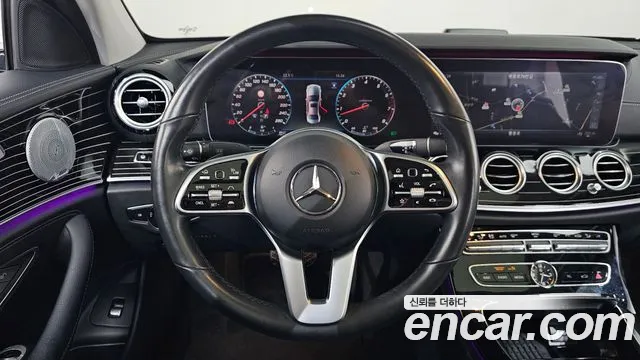 Mercedes-Benz E-Class 2020 thumb 11