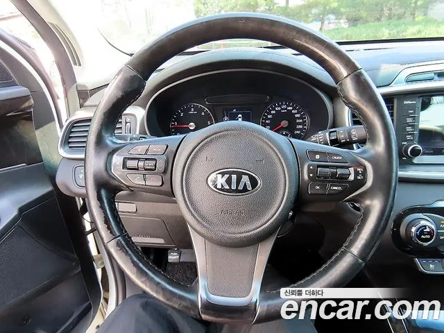 Kia Sorento 2015 thumb 11