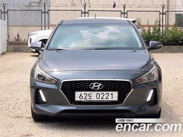 Hyundai i30 2017 thumb 4