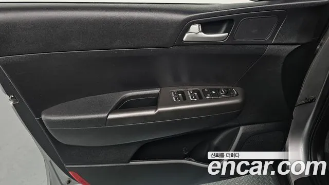 Kia Sportage 2019 thumb 4