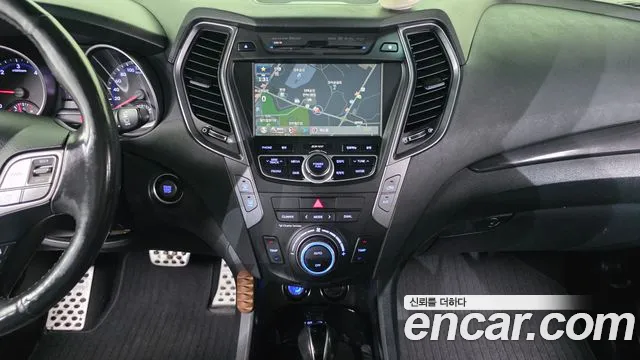 Hyundai Санта Фе 2014 thumb 4