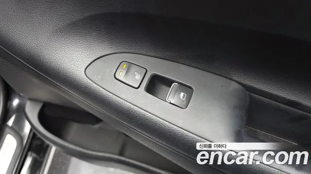 Hyundai Grandeur 2017 thumb 9