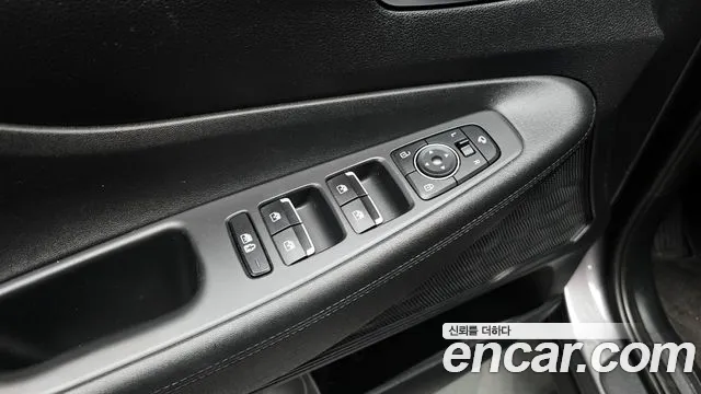 Hyundai Santa Fe 2021 thumb 7