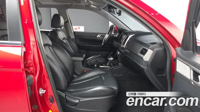 KGM Rexton 2019 thumb 9