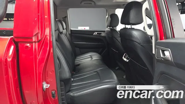 KGM Rexton 2019 thumb 3