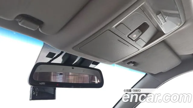 KGM Rexton 2019 thumb 7