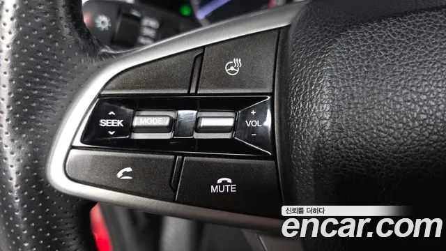 KGM Rexton 2019 thumb 10
