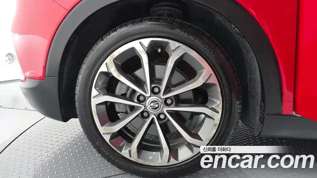 KGM Tivoli 2017 thumb 11