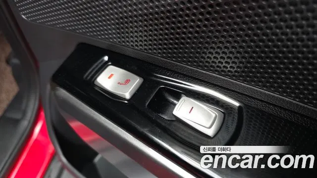 KGM Tivoli 2017 thumb 7