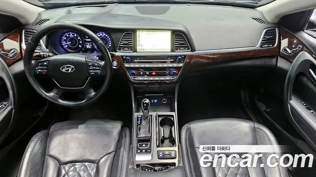 Hyundai Aslan 2015 thumb 4