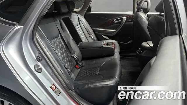 Hyundai Aslan 2015 thumb 7