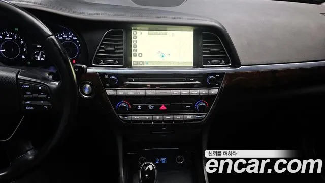 Hyundai Aslan 2015 thumb 10