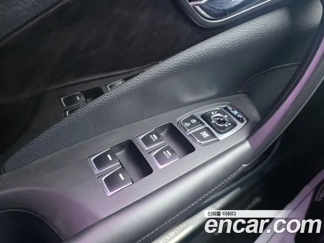 Hyundai Grandeur 2017 thumb 6