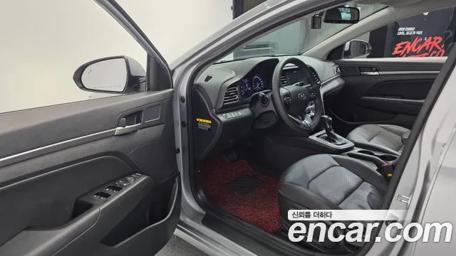 Hyundai Elantra 2019 thumb 5