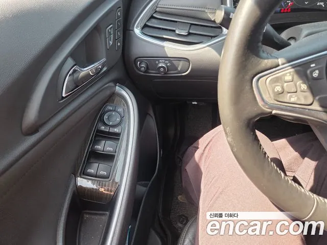 Chevrolet Malibu 2019 thumb 9