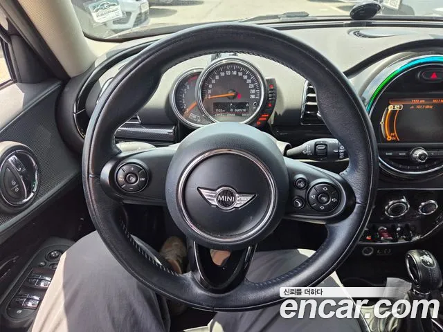 Mini Cooper Clubman 2016 thumb 9
