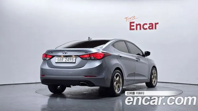 Hyundai Elantra 2015 thumb 5