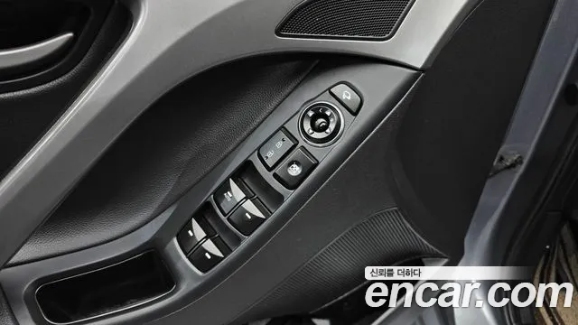 Hyundai Elantra 2015 thumb 7