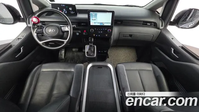 Hyundai Staria 2022 thumb 9