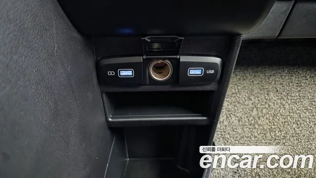 Hyundai Staria 2022 thumb 8