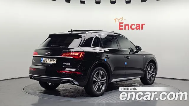 Audi Q5 2021 thumb 12