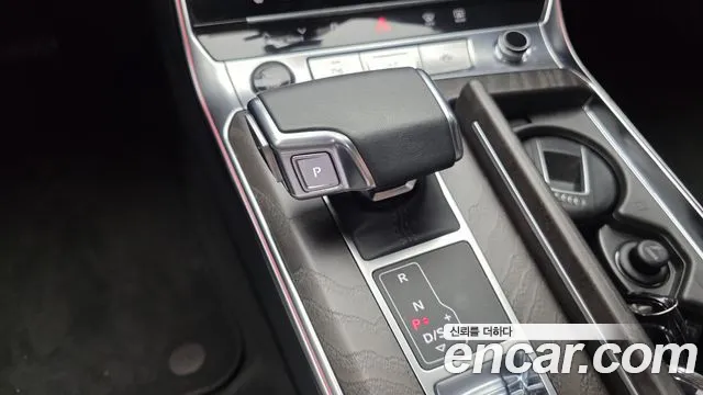 Audi A6 2022 thumb 9