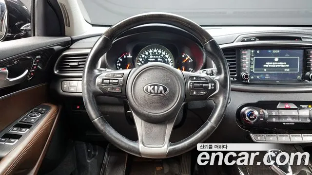 Kia Sorento 2016 thumb 11
