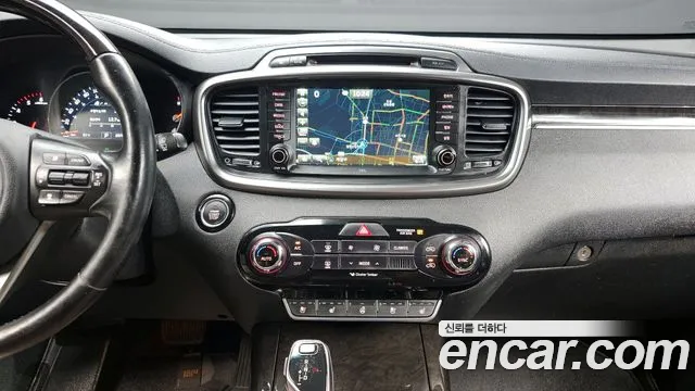 Kia Sorento 2016 thumb 4