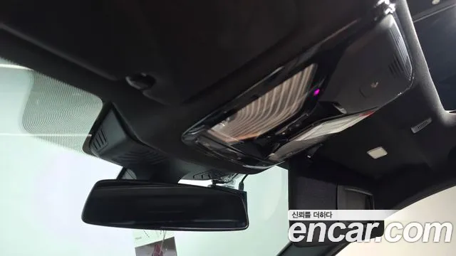 BMW 5 серии 2018 thumb 11