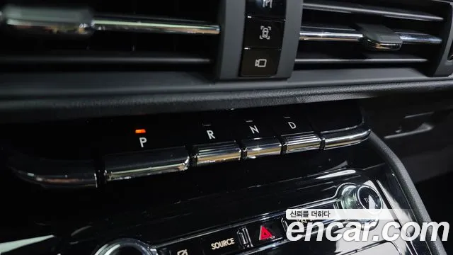 Lincoln Corsair 2022 thumb 9