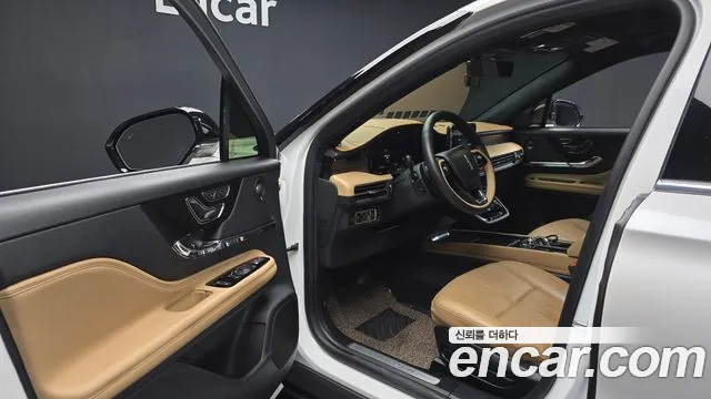 Lincoln Corsair 2022 thumb 10